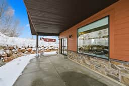 Mountain Retreat: Indoor Fire, Pool & Trails Access