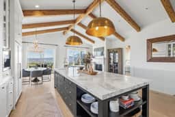 Mountain View Escape Hot Tub Sauna & Pet-Friendly