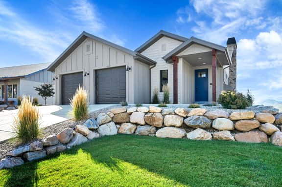 Powder Mountain Retreat: Hot Tub, Golf, Stunning Views