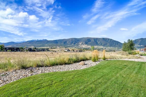 Powder Mountain Retreat: Hot Tub, Golf, Stunning Views