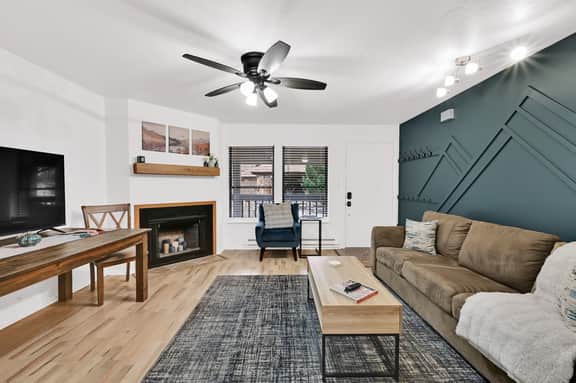 Mountain View Condo w/ Hot Tub, Near Powder Mountain