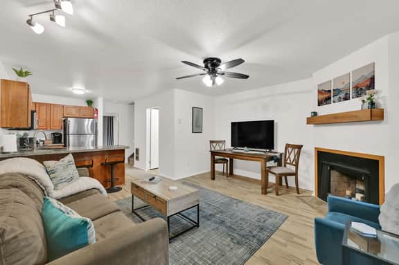 Mountain View Condo w/ Hot Tub, Near Powder Mountain