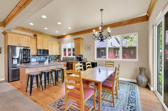 Pet-Friendly Luxury House w/ Hot Tub & Game Room