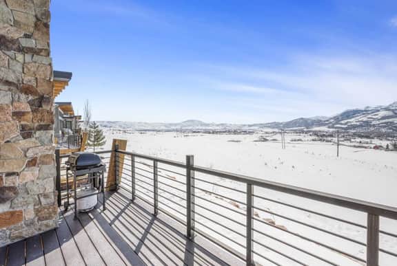 Luxury Townhome with Stunning Ogden Valley Views