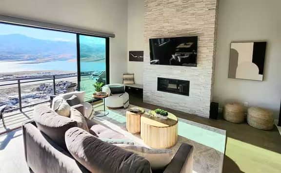 Lux Retreat Hot Tub, Pet-Friendly, Near Ski Resort